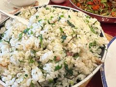 -侬佳蒸菜馆(听潮店)