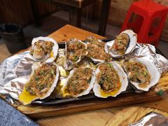 -老东镇啤酒屋海鲜加工·蒸汽海鲜·海鲜烧烤(台东店)