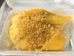 -芒果糯米饭摊子