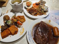 -四海一家自助餐(益田假日广场店)