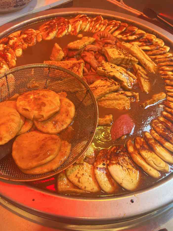 老六门框百年卤煮(六爷传承私房老店)-"打卡前门大栅栏的卤煮这边有