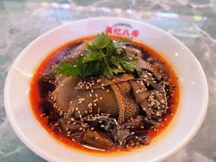 -有红鸡毛店·川菜(建设路店)