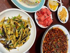 -八大碗·地道东北菜(中街店)