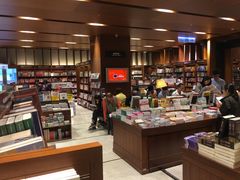 -诚品(信义店)