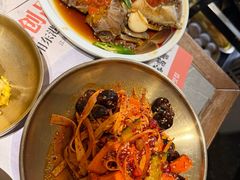 -草家酱蟹炭火烤肉店(珲春南路一店)