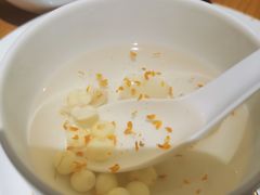 桂花鸡头米-新荣记(西溪湿地店)