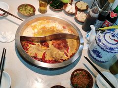 -芈重山老火锅(广州首店)
