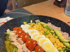 牛油果彩虹沙拉-刀叉遇上筷子中西融合餐厅(南开店)
