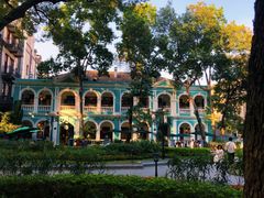 -星巴克臻选(广州沙面店)