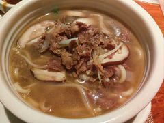 韩式牛肉火锅面-萨拉伯尔(燕莎友谊商城店)