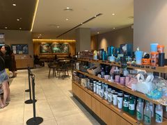 -星巴克(汕尾信利城市广场店)