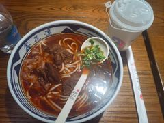 -鑫花溪牛肉米粉(文星广场店)