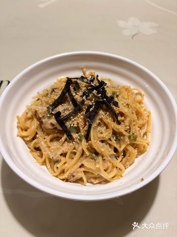 ラー活(なのか？)ツナマヨクリームパスタ