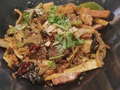 -醉人椒麻辣香锅(上地华联店)