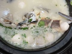 -香山湖家家宴(中山陵店)