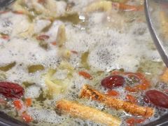 -濠轩阁特色生蚝火锅(水湾路店)