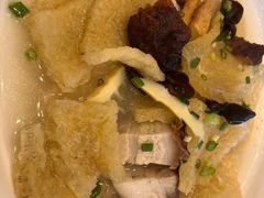 -侬佳蒸菜馆(听潮店)