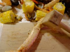 -The Crab Pot Seattle