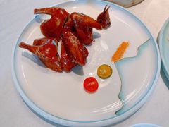 春卷皮爆汁乳鸽-相思林金岛饭店(青山湖店)