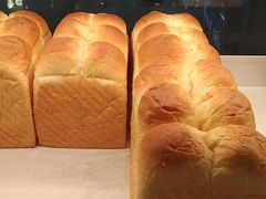 -花园饼屋·吐司蛋糕面包(星海店)