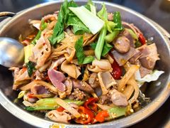 小锅鸡杂-胖娃古镇鸡杂·黑金冠(磁器口总店)