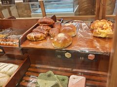 -小飞象面包公社(珠江路金鹰店)