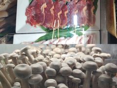 -三锅莊·牦牛肉火锅·香格里拉特色藏餐宴请餐厅(昆明创始店)