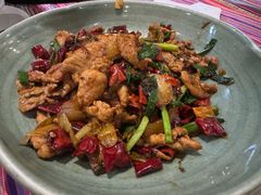 -香巴拉云南餐厅(华莱坞店)