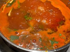 -野山舂·贵州现舂酸汤牛肉(民生路店)
