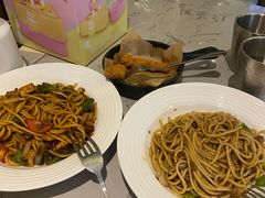 -必胜客(WOW南雄店)