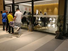 -首创奥特莱斯(西安店)