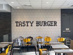-麦当劳(杨林得来速店)