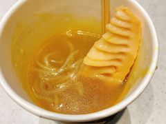 -全家便利店(江湾镇站店)