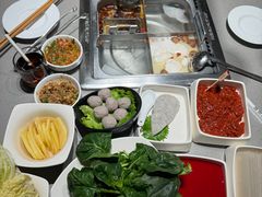 -海底捞火锅(海宁路店)