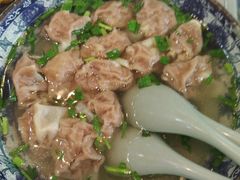 -老新隆牛肉锅贴(新街口店)