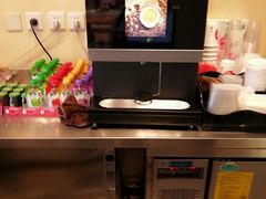 -好利来(八里庄店)