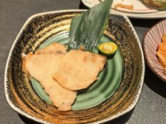 -铭牛烧肉·和牛海鲜自助(高新月牙湖店)