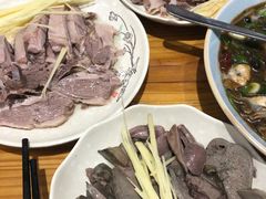 -乡亲鹅肉城(昆山店)