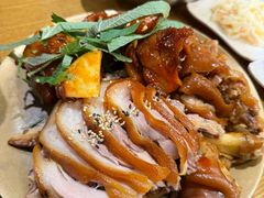 -Myth猪蹄(明洞店)