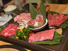 -炼火烤肉店