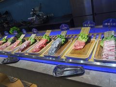 -锤头鲨毛肚海鲜烤肉自助餐厅(国购广场店)