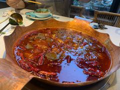 -墨居上隐·院子里火锅(峨眉店)