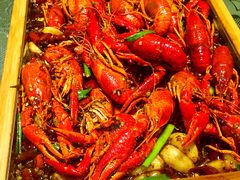 -小鱼儿海鲜港(新村十区店)