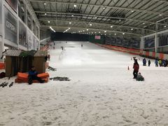 -乔波室内滑雪场