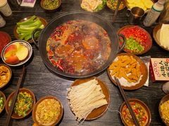 -冯校长老火锅(中联广场店)