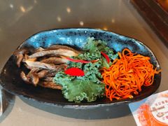 菌菇拼盘-捞王锅物料理(上海世茂广场店)