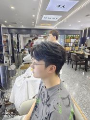 -藤野造型·烫·染发型设计店