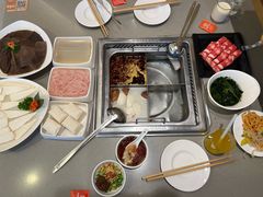 -海底捞火锅(旭辉MALL店)