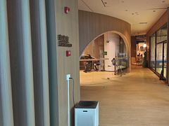 -涨巢·潮玩水疗局