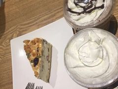 -星巴克(重庆新世纪凯瑞商都店)